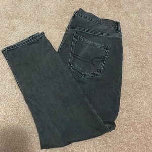 American Eagle black mom jeans